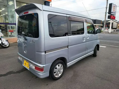 Daihatsu Atrai Wagon