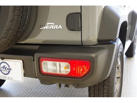 Suzuki Jimny Sierra