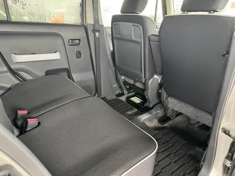 Mazda Flair Crossover