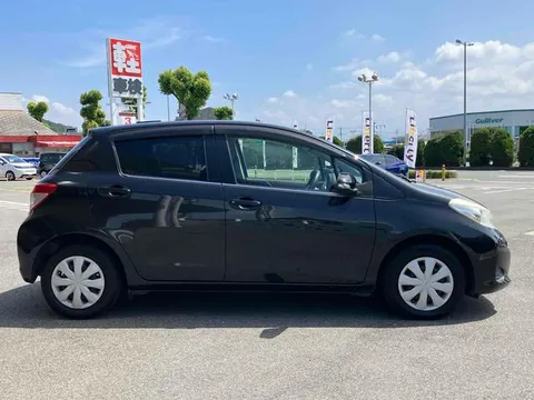 Toyota Yaris (Vitz)