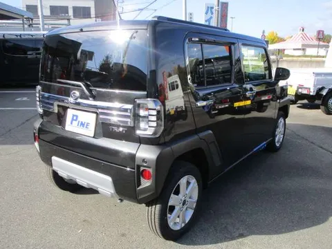 Daihatsu Taft