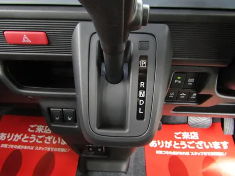 Suzuki Spacia Base