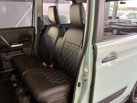 Suzuki Spacia Gear