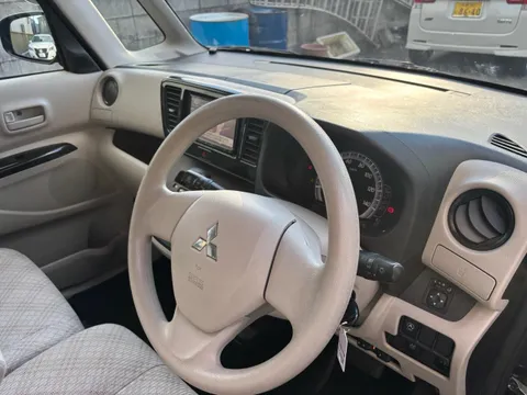 Mitsubishi eK Space