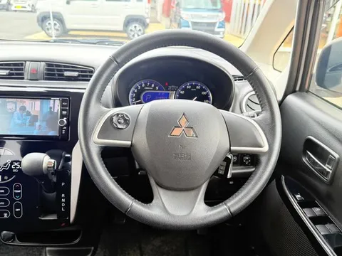 Mitsubishi eK Custom