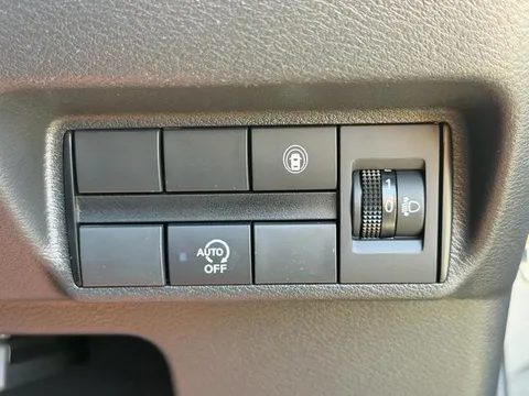 Mitsubishi eK X