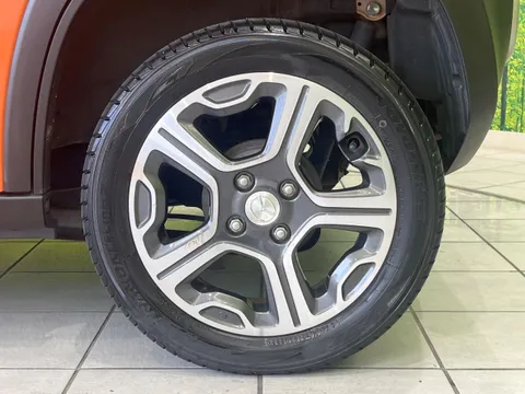 Mazda Flair Crossover