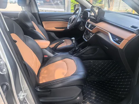 Wuling Hongguang S3