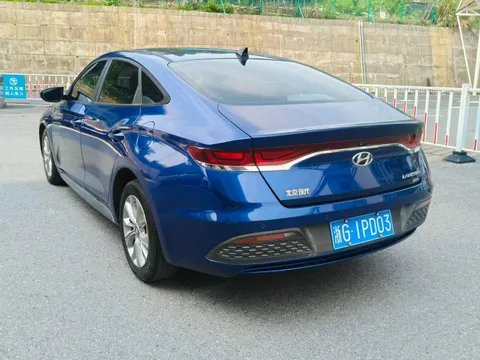 Hyundai Festa