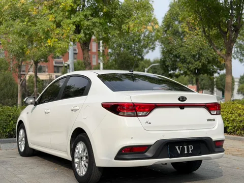 Kia K2