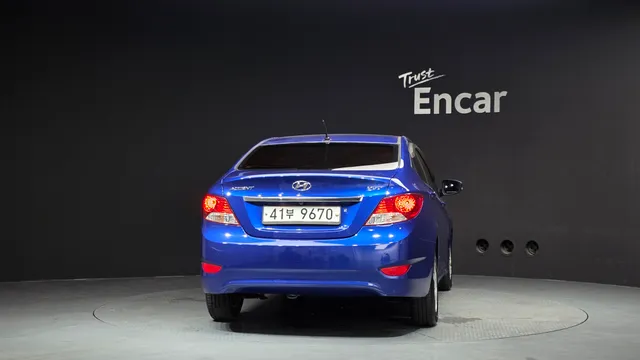 Hyundai Accent