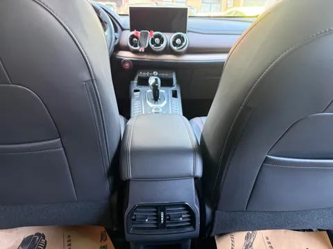 Wey VV5
