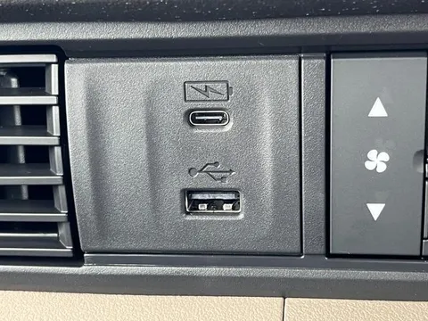 Honda N-BOX Joy