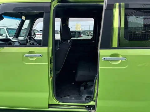 Toyota Pixis Mega
