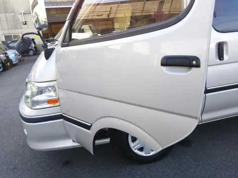 Toyota HiAce Wagon