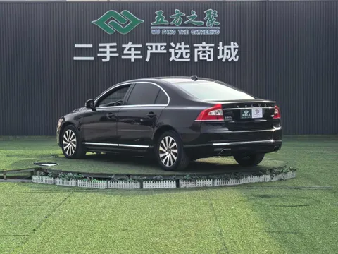 Volvo S80L