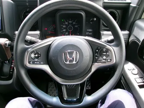 Honda N-VAN Plus Style