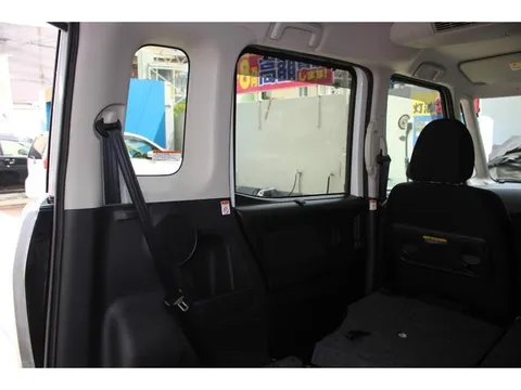 Mitsubishi eK Space Custom