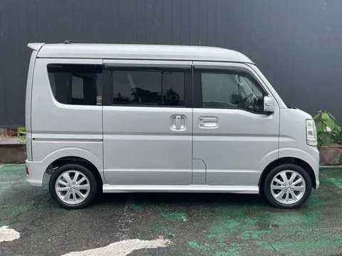 Nissan Clipper Rio