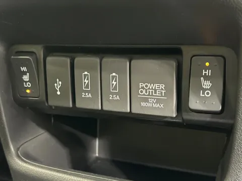 Honda N-BOX Slash