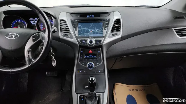 Hyundai Elantra (Avante)