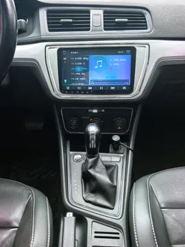 Volkswagen Gran Lavida