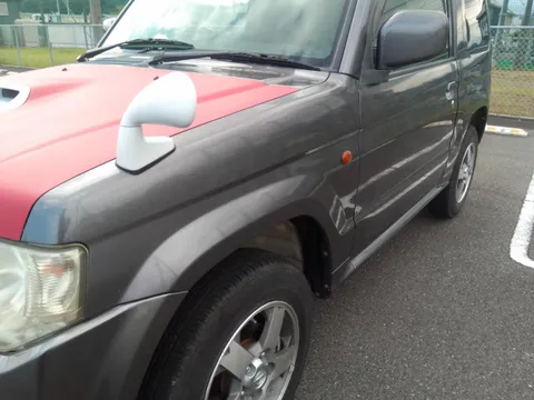 Nissan KIX