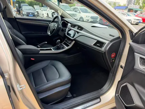 Geely Emgrand GL