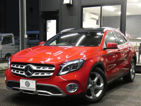 Mercedes-Benz GLA-Class
