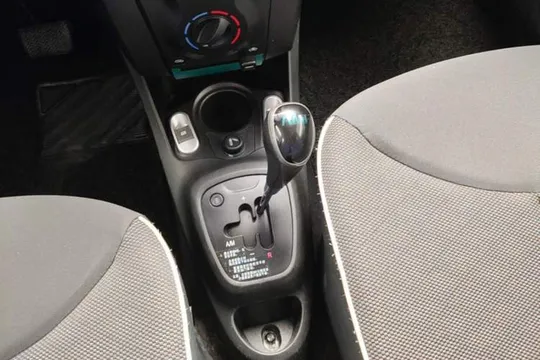 BYD F0