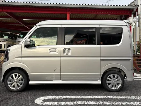 Mitsubishi Town Box