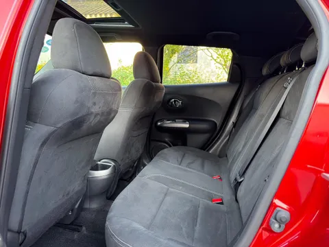 Infiniti ESQ