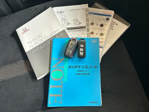 Honda N-BOX Custom