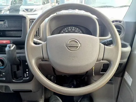 Nissan Clipper
