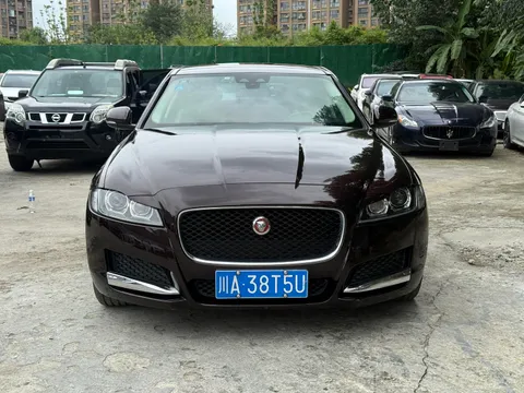 Jaguar XFL