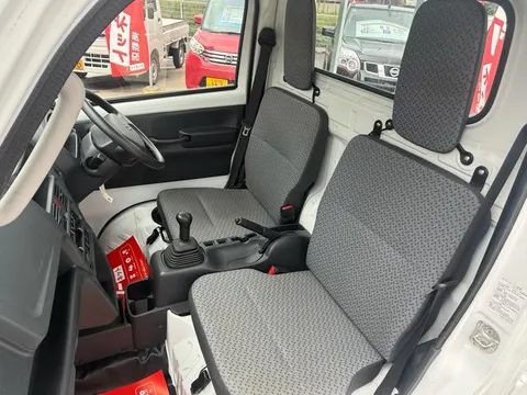 Suzuki Carry Track