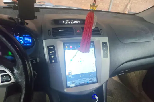 BYD S6