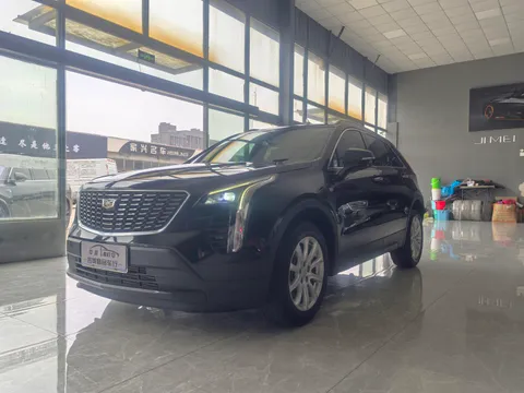 Cadillac XT4