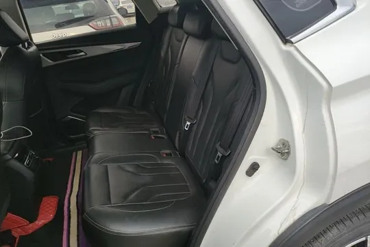 Changan CS85
