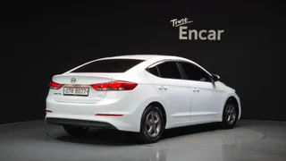 Hyundai Elantra (Avante)