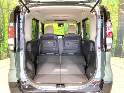 Mitsubishi Delica Mini