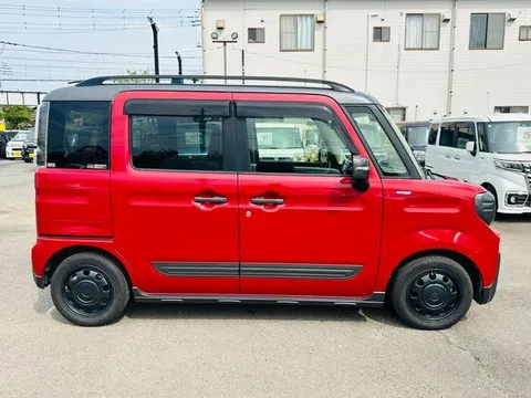 Suzuki Spacia Gear