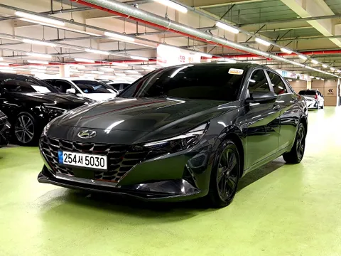 Hyundai Elantra (Avante)