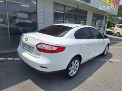 Renault SM3