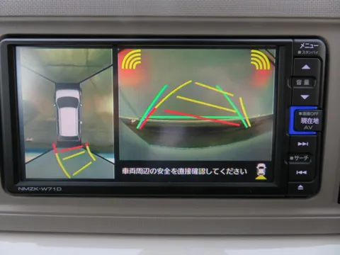 Daihatsu Mira Tocot