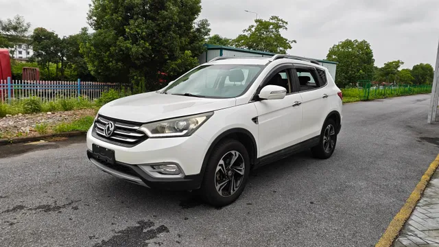 Dongfeng AX7