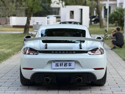 Porsche 718