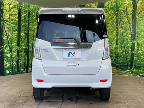 Mitsubishi eK Space Custom