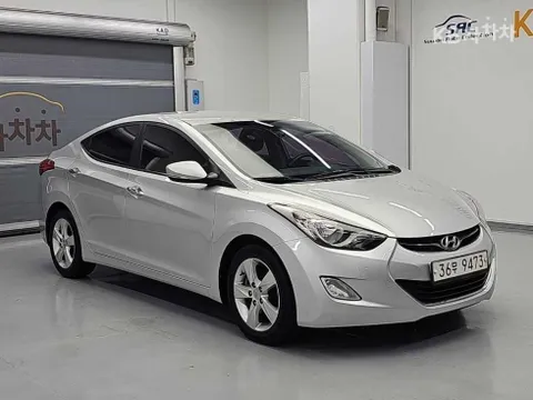 Hyundai Elantra (Avante)