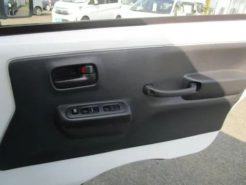 Suzuki Carry Track